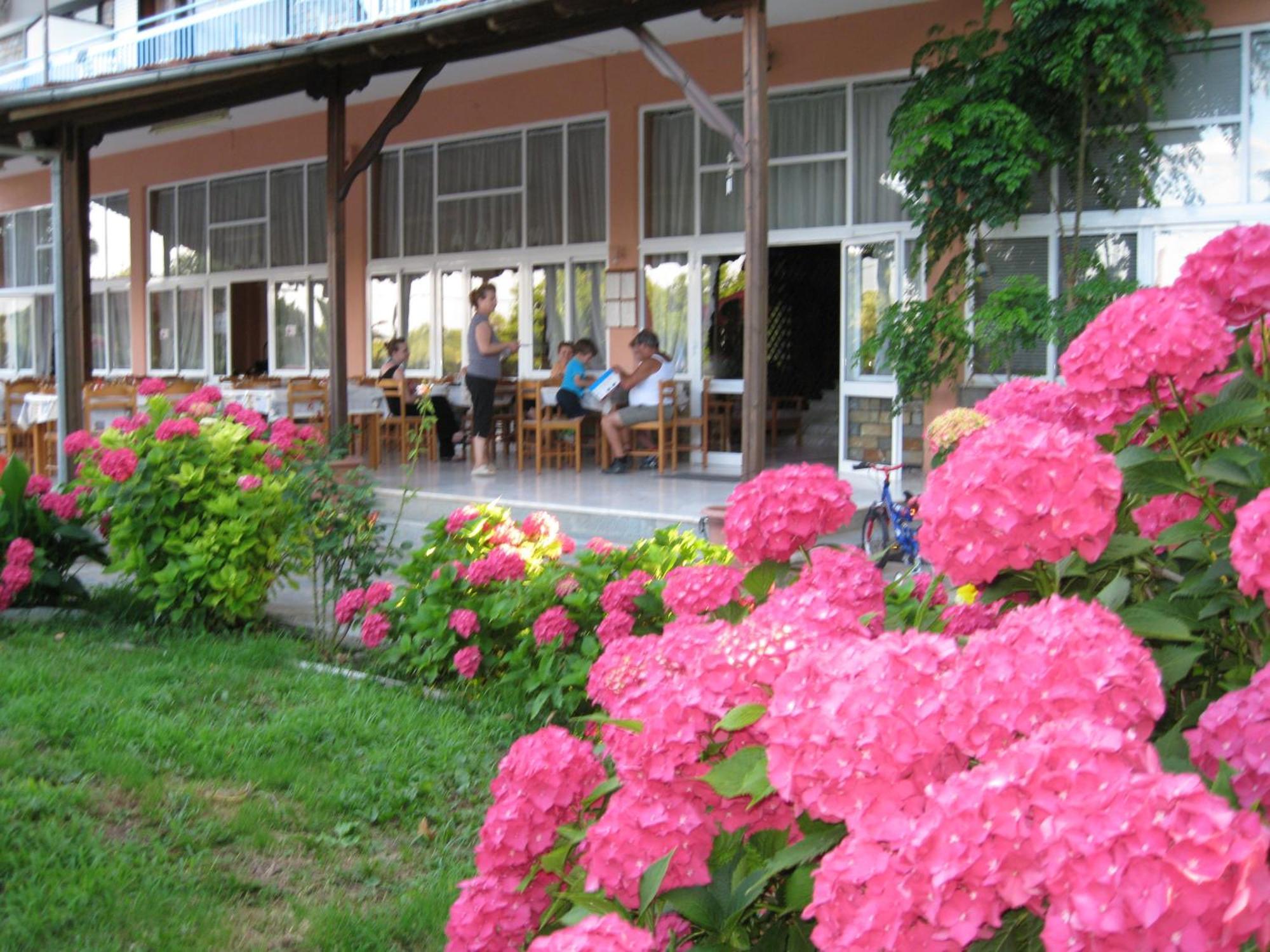 Hotel Pantazis Paralia Panteleimonos Exterior foto