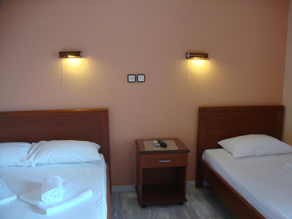 Hotel Pantazis Paralia Panteleimonos Exterior foto